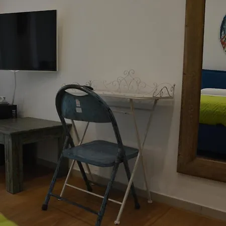 Dimora Megaride Panzió 4*