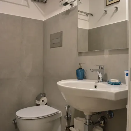 Bed and Breakfast Dimora Megaride 4*