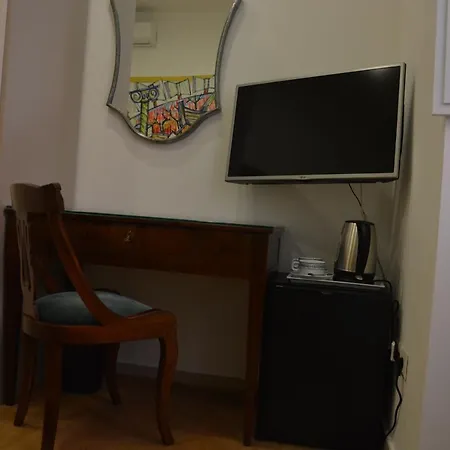 Bed & Breakfast Dimora Megaride 4*