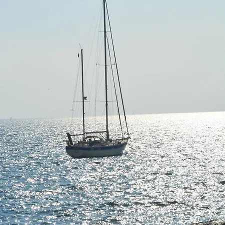 Bed & Breakfast Dimora Megaride